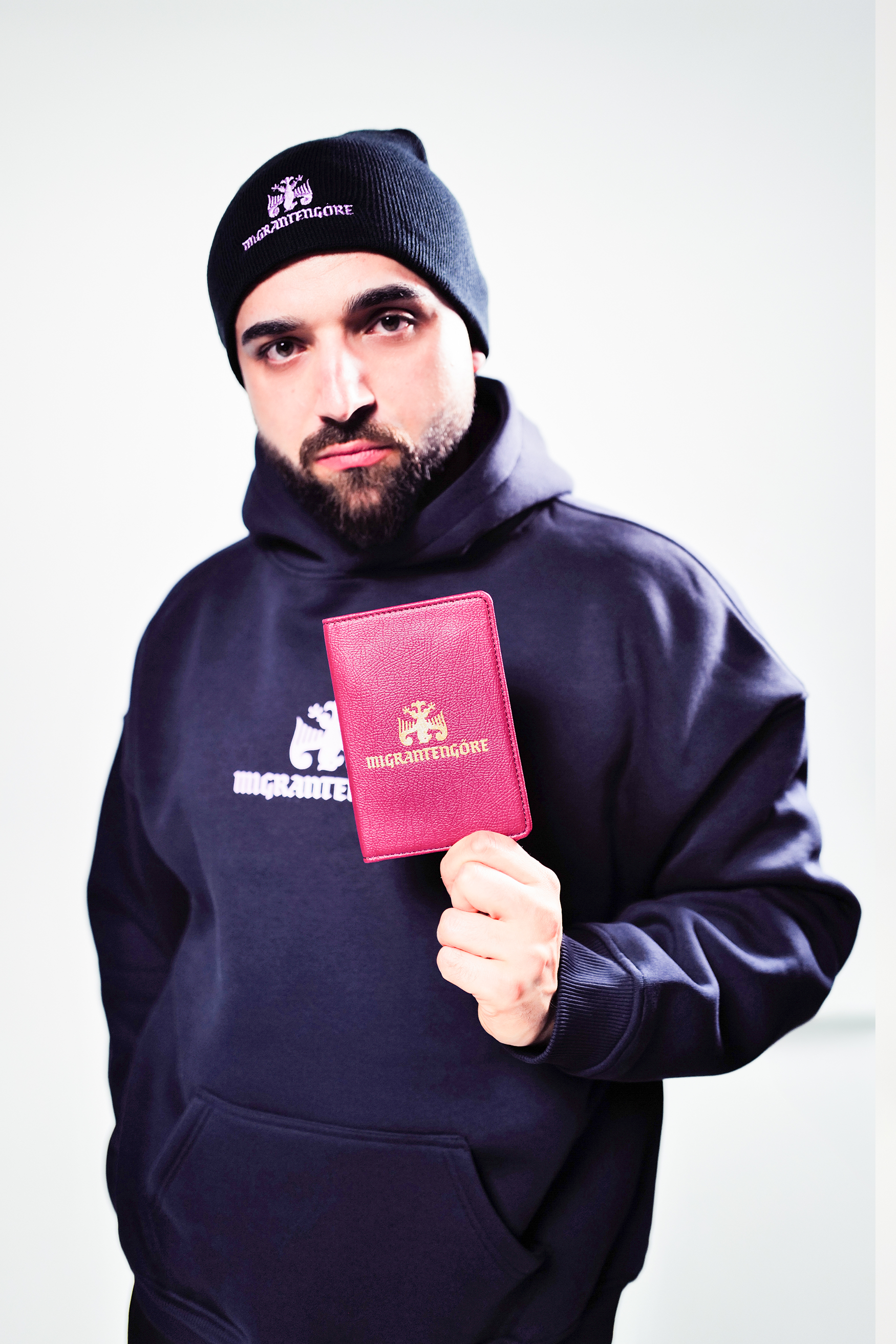 Migrantengöre Reisepasshülle